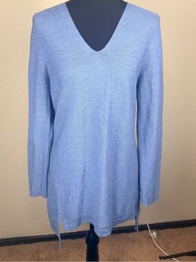 Eileen Fisher Blue V-Neck Knit 100% Merino Wool Sweater Top Lightweight Large
